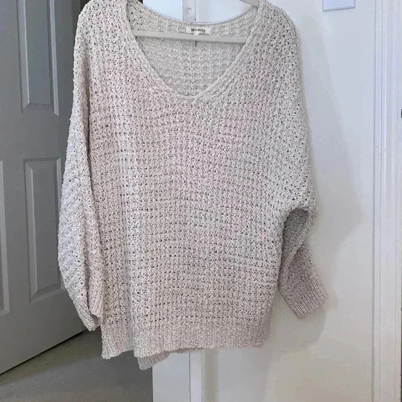 Sweater or cover up - Picture 1 of 5